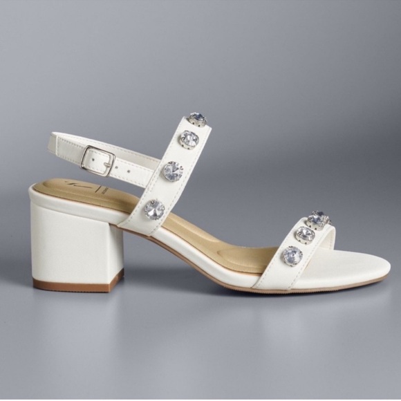 Vera Wang Shoes - Simply Vera Vera Wang Heeled Sandals